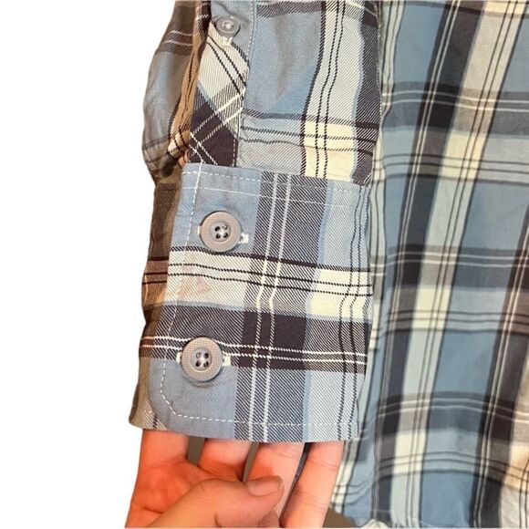 3 for $30! Super dry plaid shirt. Size large. - Picture 2 of 11